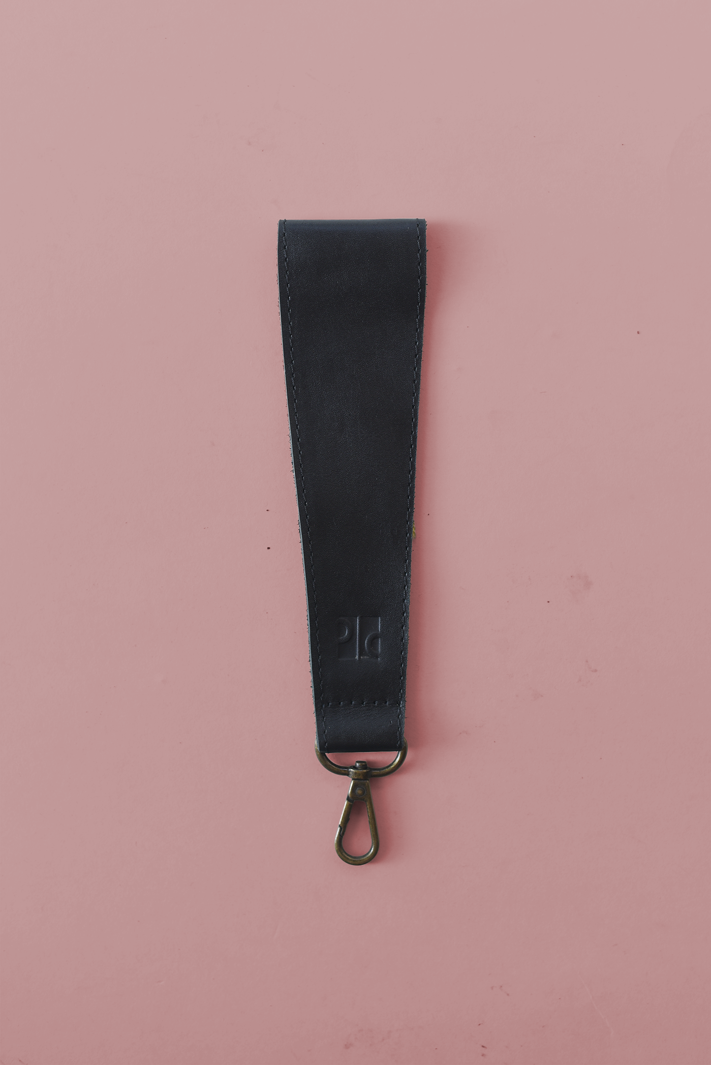 Angle Wristlet Strap