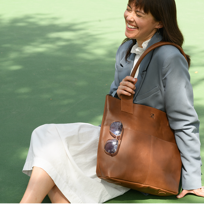 Large Classic Tote