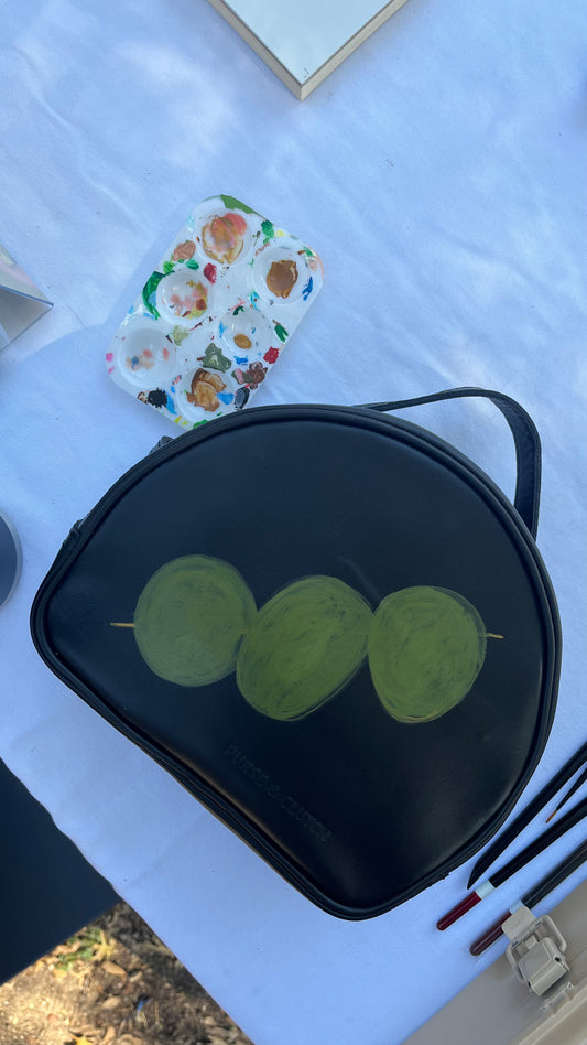 Breakfast Friend Olives Circle Crossbody