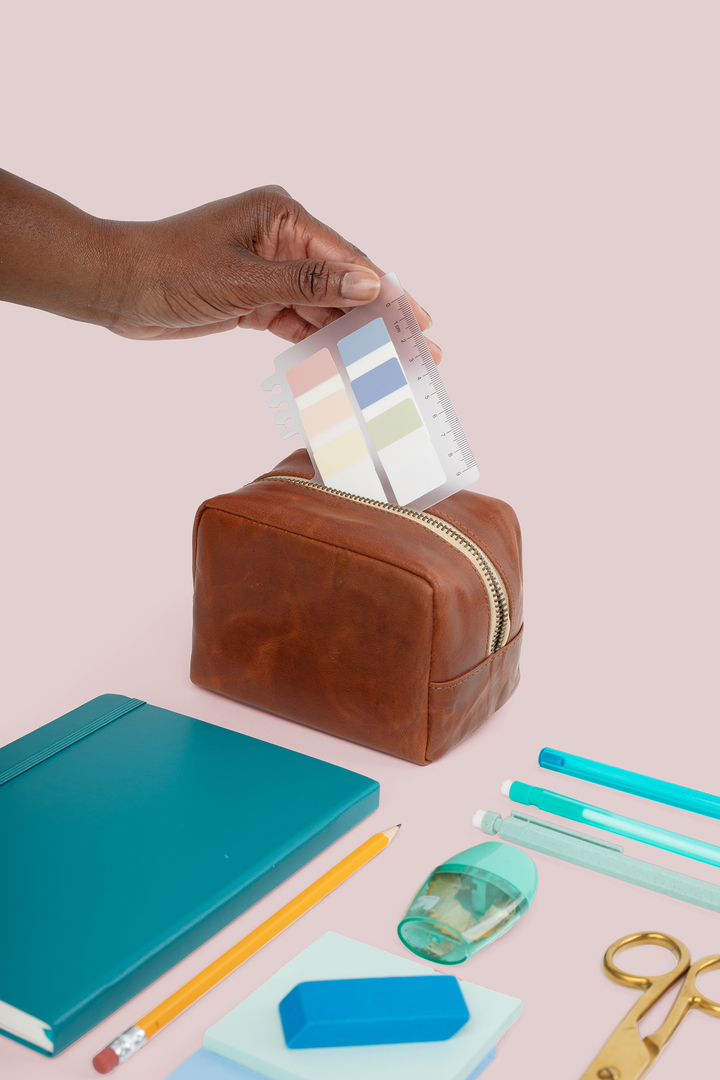 Clutches & Accessories �?? Purse & Clutch