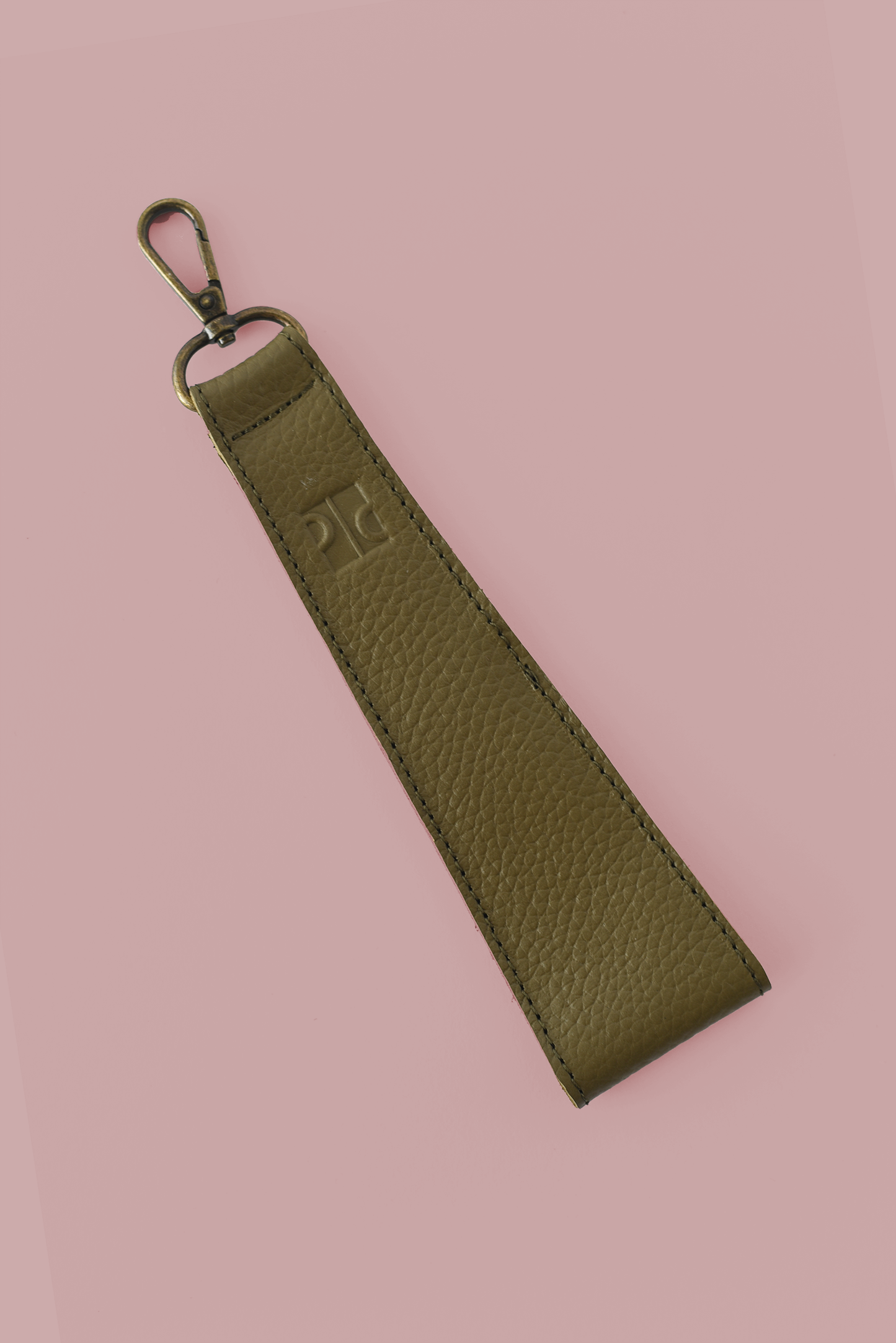 Angle Wristlet Strap