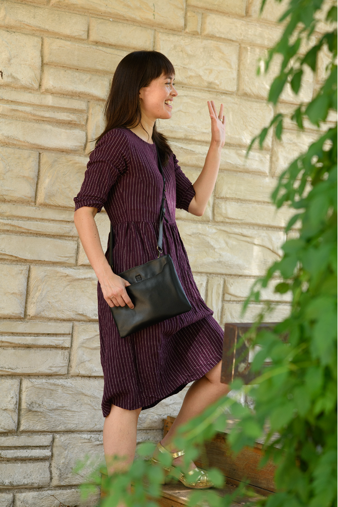 Simple Crossbody