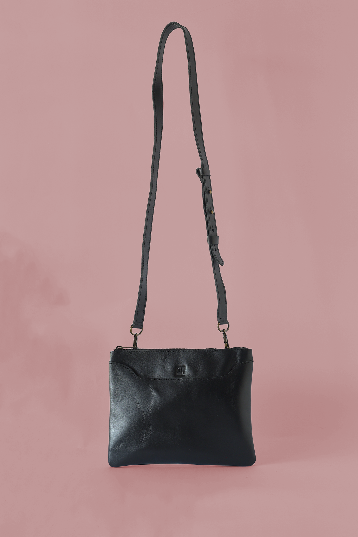 Simple Crossbody