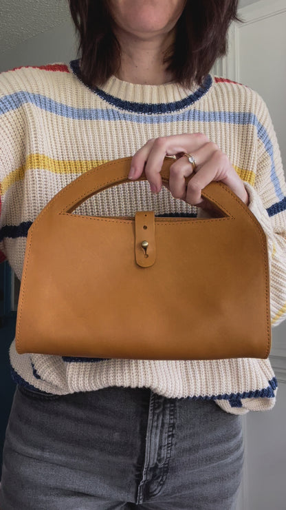 MADE TO ORDER - PEAS Clutch Crossbody