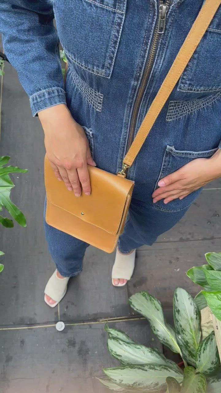 Caramel Brown Leather Crossbody with outside pockets