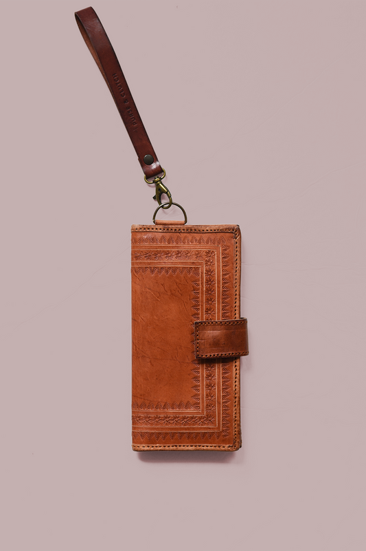 Ethically handmade leather wallets from Chiapas