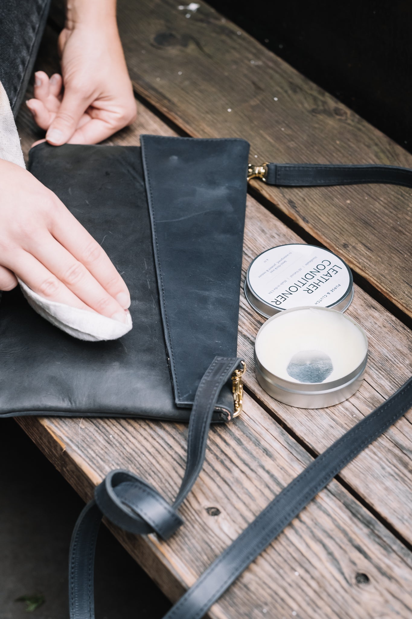 How to condition your leather handbags
